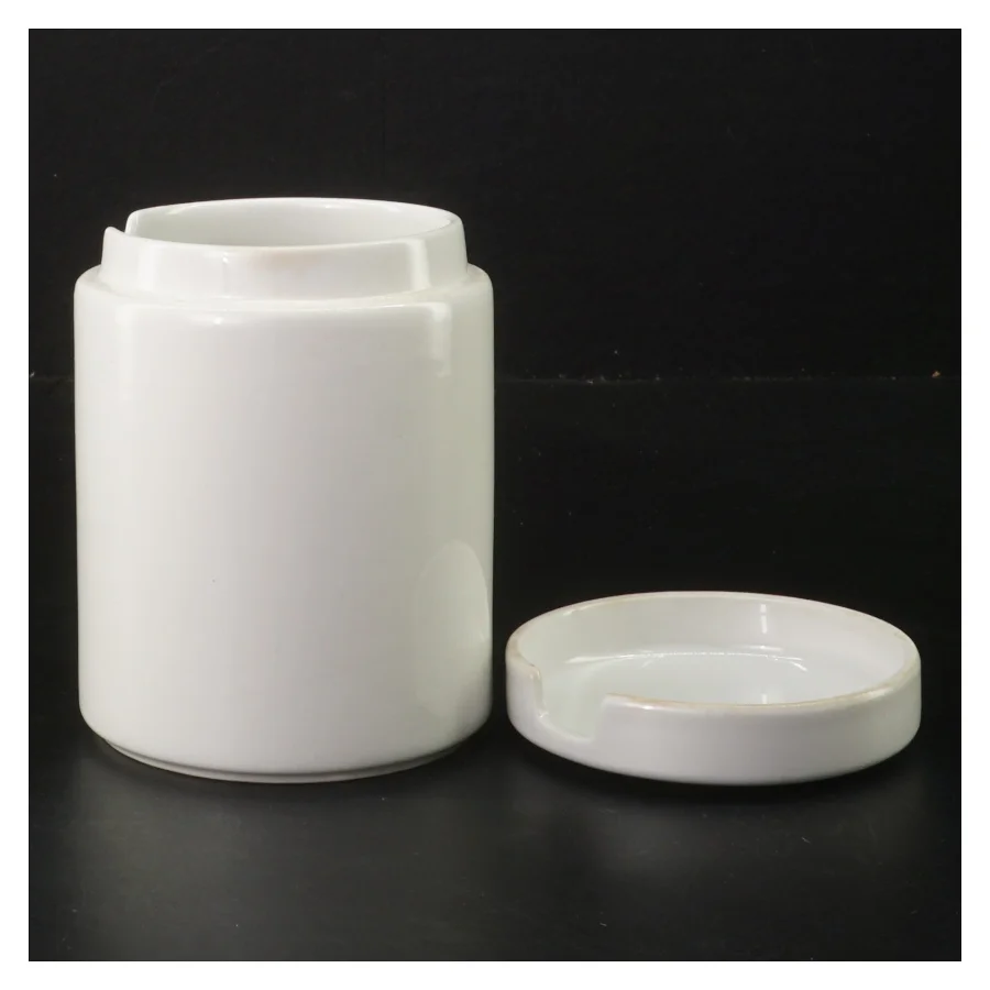 Hvid porcelænskrukke med låg fra Arabia (str. Ø 7,5 cm højde 11,5 cm)