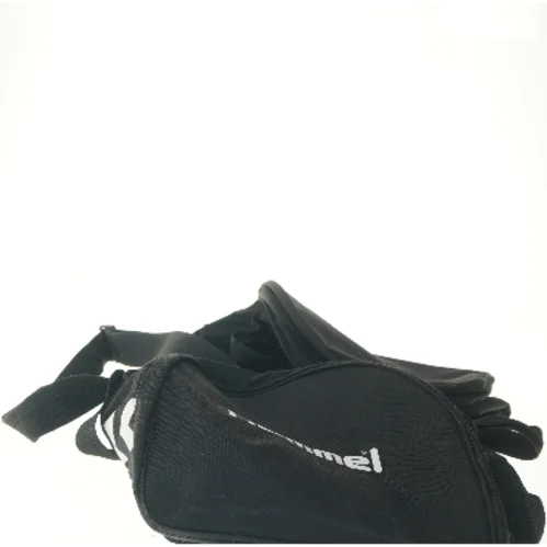 Sportstaske med skulderrem fra Hummel (str. 63x40x25 cm)