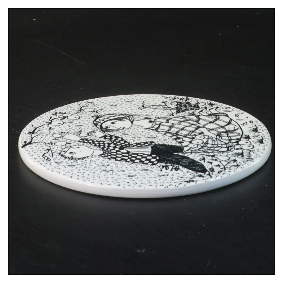 Bjørn Wiinblad Nymølle Oktober Paradis dekorationsplade Ø15,5 cm fra Nymölle (str. Ø 15,5 cm)