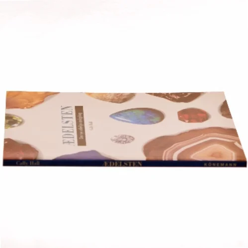 Ædelsten af Cally Hall (Bog)