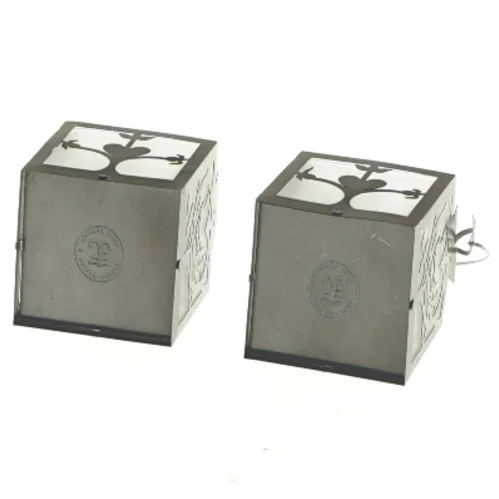 Metal fyrfadsstager med mønster fra Jette Frölich (str. 5x5x5 cm)