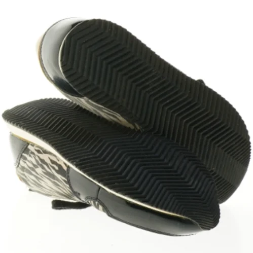 Sneakers med dyreprint fra Woden (str. 38)