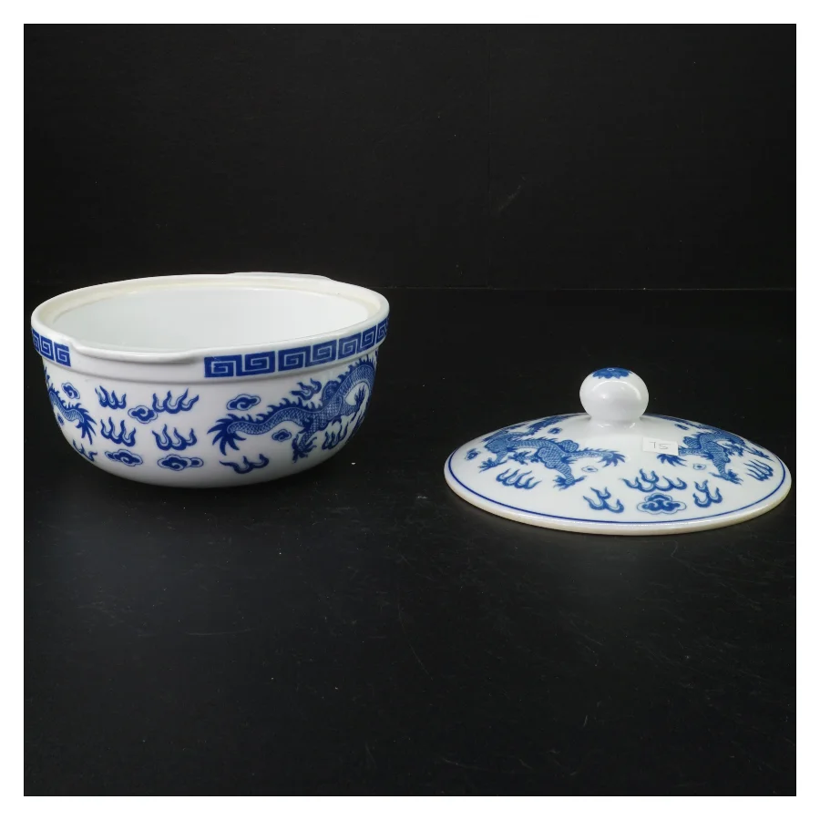 Orientalsk  Blå og hvid porcelæns skål med låg (str. 17 cm)