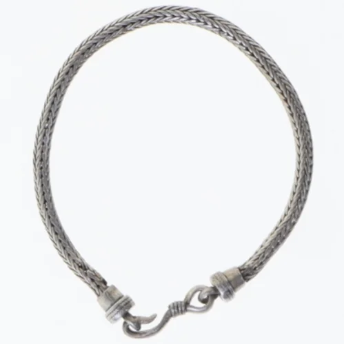 Sølv armbånd (str. 18 cm)