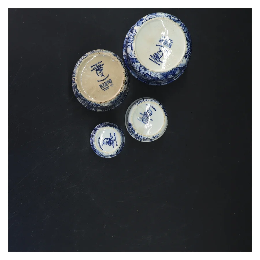  Delft Skåle, 4 stk (str. 3,5x5&4x6&6x9&7x10 cm)      