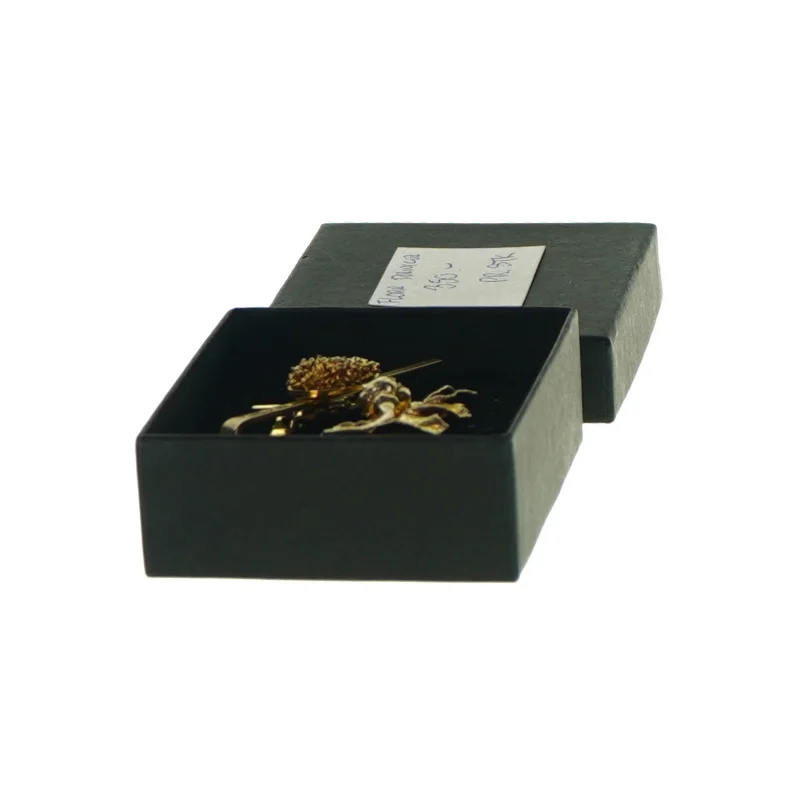 Flora Danica Slipsenål Persille samt Brosche Rosenknop  (str. 7x1x3 og 6x3 cm). 