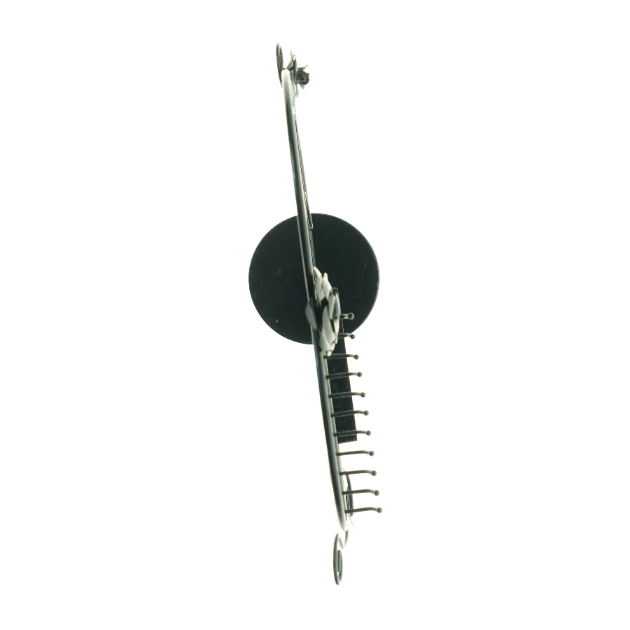 Metalsmykke stativ i form af et hjerte (str. 34 x 36 cm)