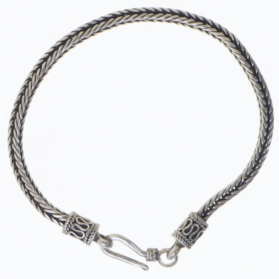 Armring i flettet sølv (str. 18 cm)