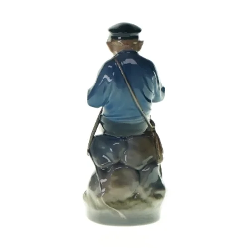 Porcelænsfigur af hyrdedreng fra Royal Copenhagen (str. H: 18 cm)
