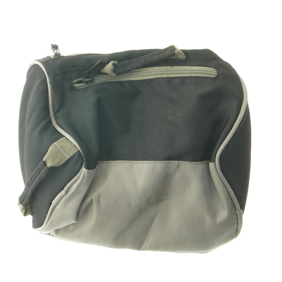 Grøn rejsetaske (str. 25xx25x9 cm)