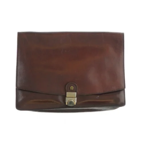 Taske fra Etienne Aigner