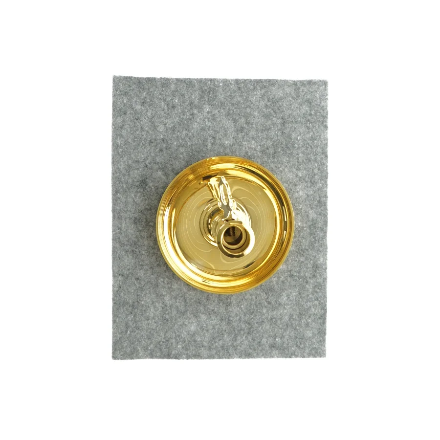 Lysestage i messing helt ny