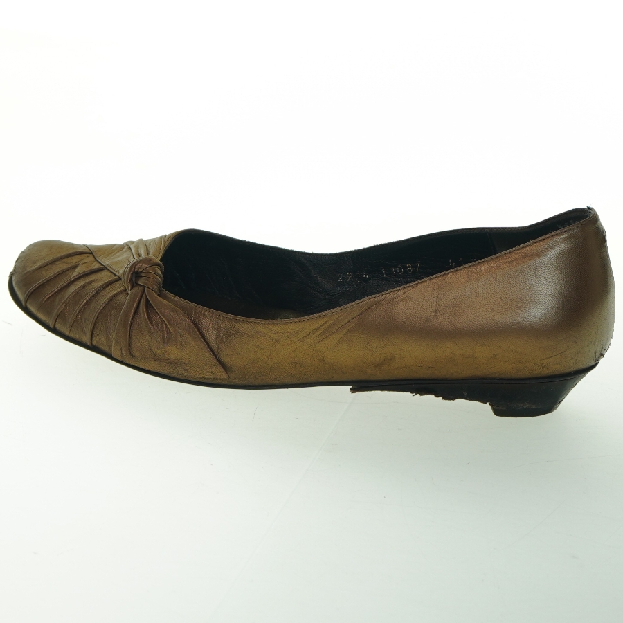 Damesko i bronzefarve fra Billi Bi (str. 41 )