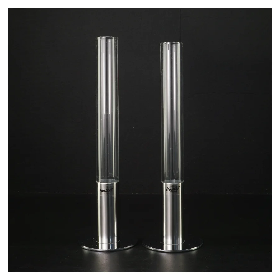 To moderne lysestager fra Herstal (str. 27 cm)