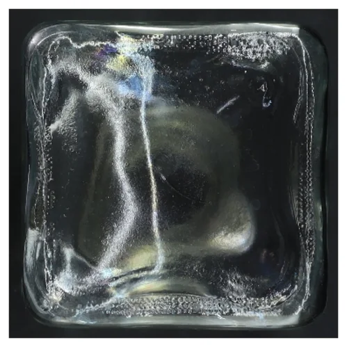 Tom vodka flaske med guldfarvet skrift (str. 20 cm)