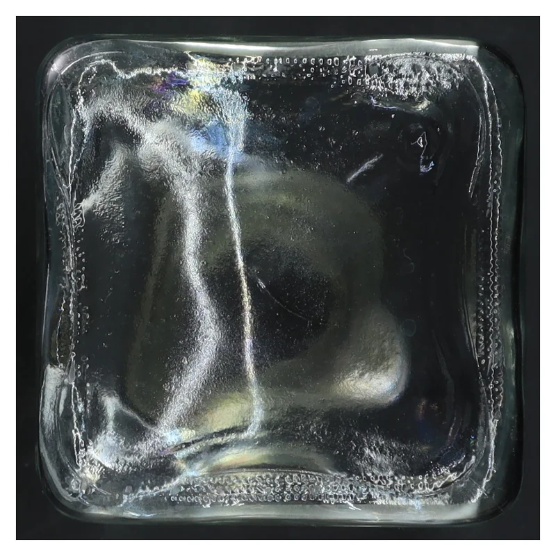 Tom vodka flaske med guldfarvet skrift (str. 20 cm)