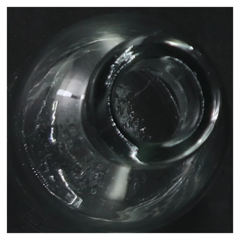 To små glasflasker (str. 11 cm. 2 styk)