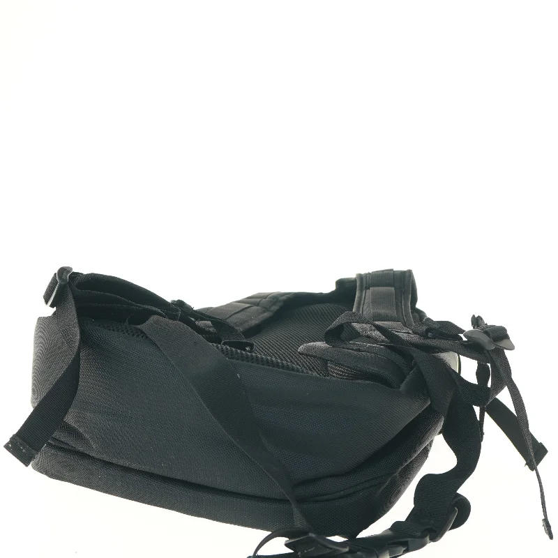  Ny Sort rygsæk fra TrygVesta (str. 45x35x15 cm)