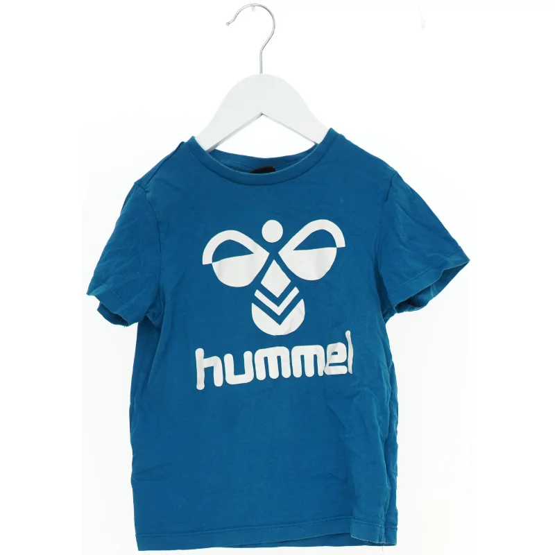 T-Shirt fra Hummel (str. 104 cm)