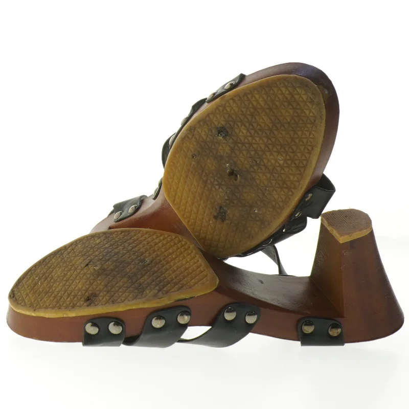 Damesandal med hæl og rem fra Cellbes (str. Længde. 22 cm)