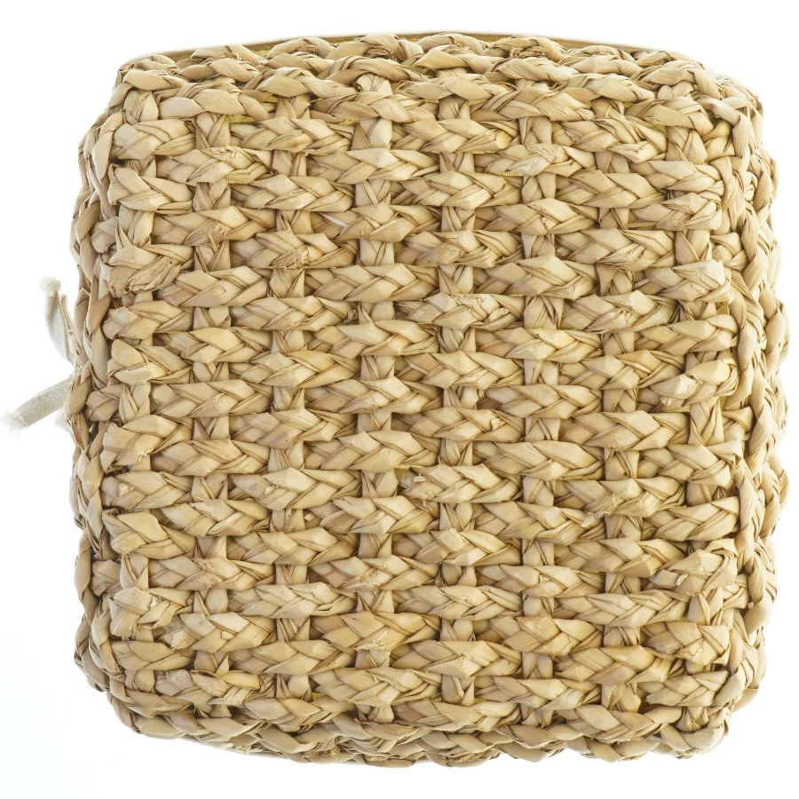 Flettet kurv med stofindsats (str. 25 x 25 cm)