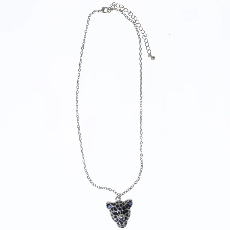 Halskæde med leopardvedhæng (str. 44 cm)