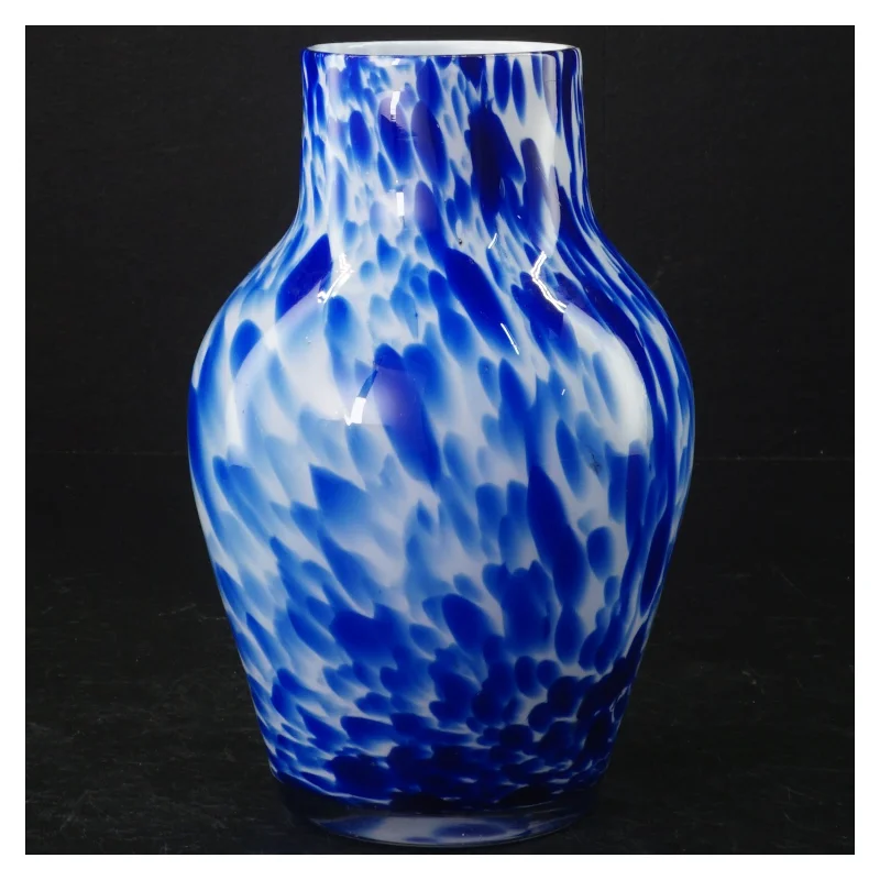 Blåt glaskunstvase (str. 17 cm)