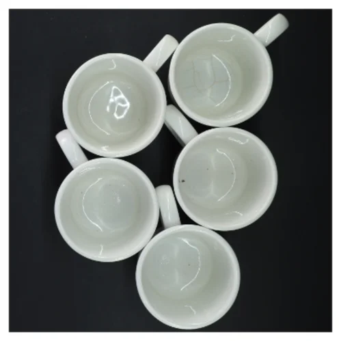  5 hvide krus fra  LA FENICE Design Italy (str. 9x10 cm)