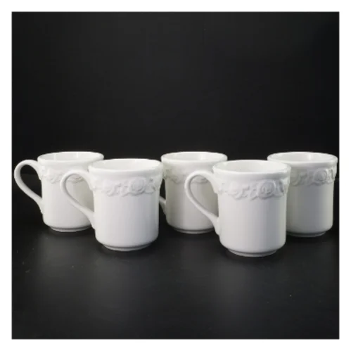  5 hvide krus fra  LA FENICE Design Italy (str. 9x10 cm)