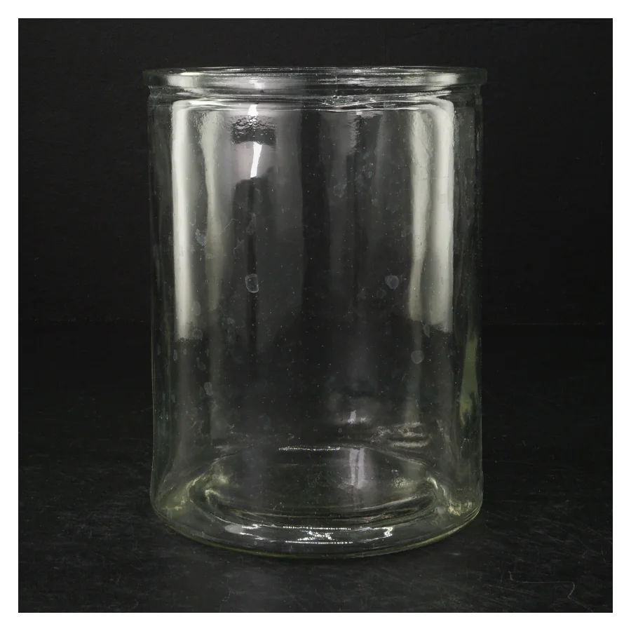 Glasvase (str. H. 17,5 cm. ø. 13,5 cm)
