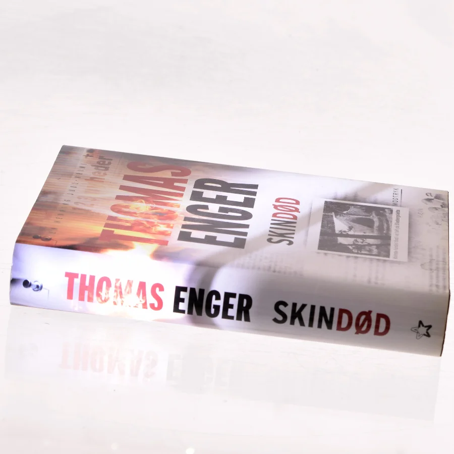 Skindød af Thomas Enger (Bog)