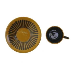 Retro Kaffekop med underkop (str. Tallerken. ø. 11,5 cm. kop. ø. 5,5 cm. længde. 5,5 cm)