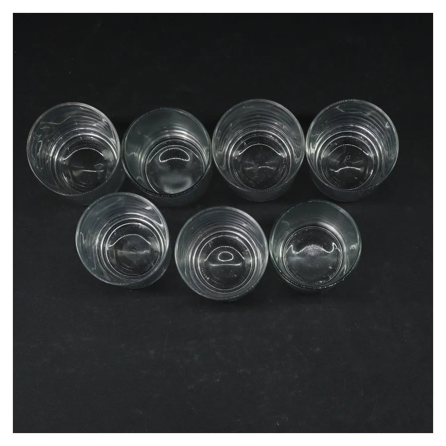 Sæt med 7 klare glas/lysestager (str. 7 styk. ø. 6 cm)