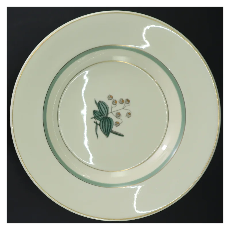 Grøn Melodi.  Sæt af porcelænstallerkener med blomsterdesign fra Royal Copenhagen (str. Ø. 24,5 cm)