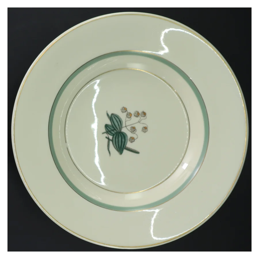 Grøn Melodi.  Sæt af porcelænstallerkener med blomsterdesign fra Royal Copenhagen (str. Ø. 24,5 cm)