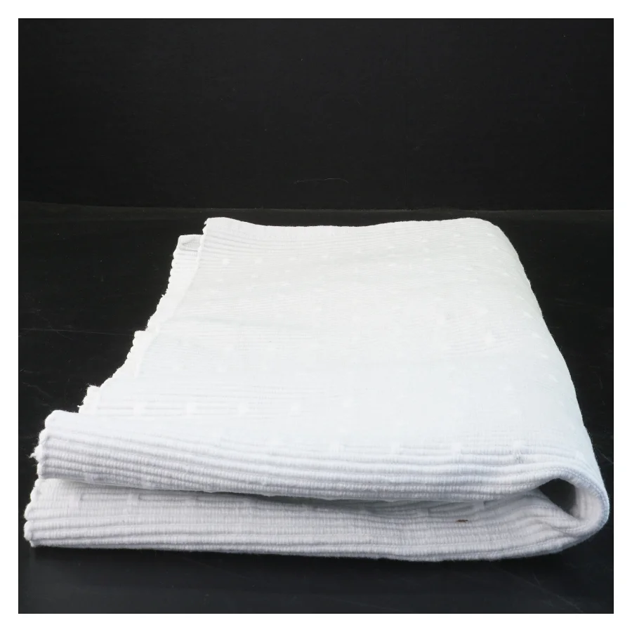 Hvid bordløber  (str. 140x40 cm)