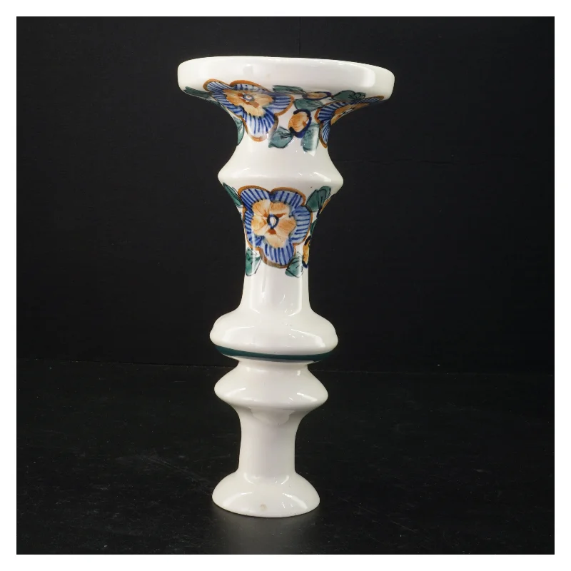 Porcelænslysestage med blomstermotiv (str. 25,5 x 13 cm)