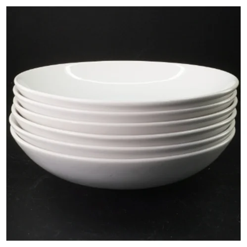 Hvide porcelænstallerkner, dybe, 6 stk fra IKEA (str. 24 cm diameter. 5 cm høj)