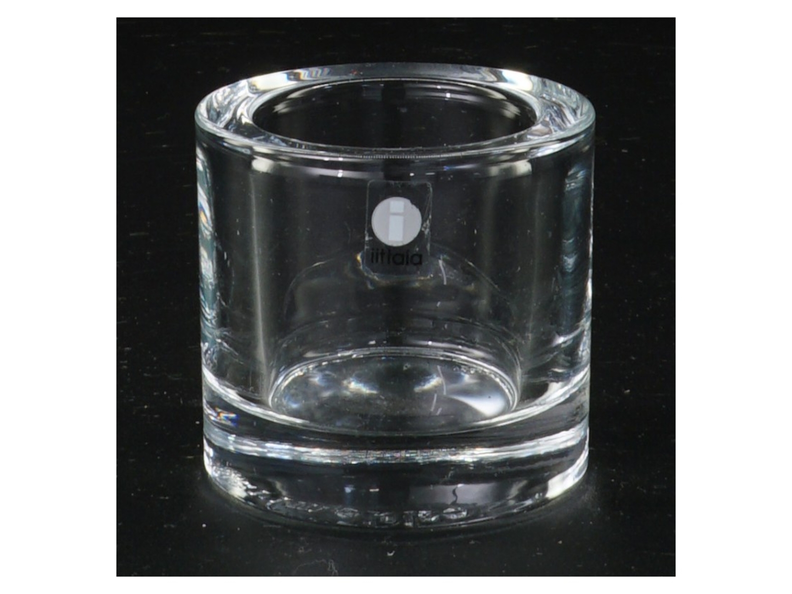 Glasholder til fyrfadslys fra Iittala (str. 6 x 6 komma 5 cm)