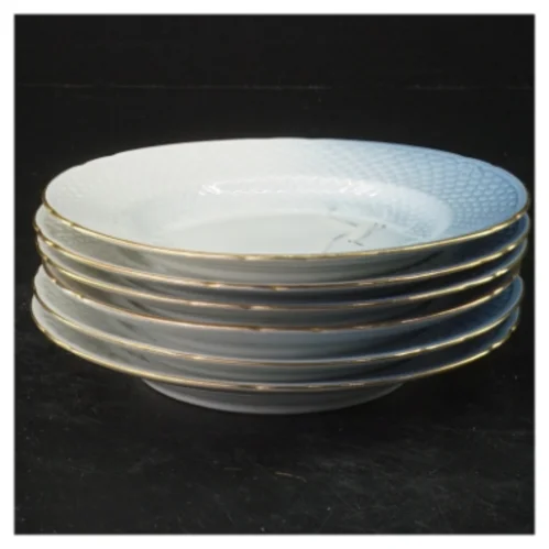 Mågestellet Sæt med seks porcelæns tallerkener med guldkant fra B&G (str. Ø 16 cm)