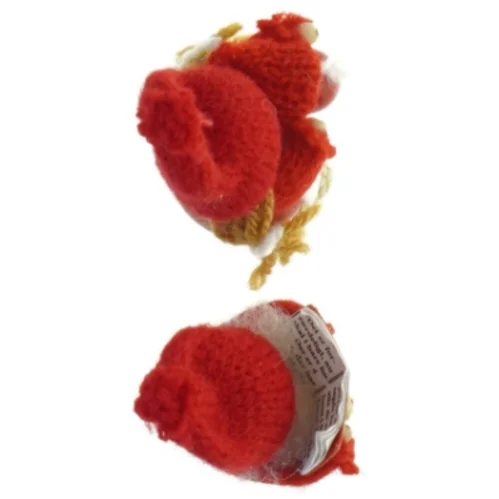 Nissepar med strikhuer (str. H. 8 cm)