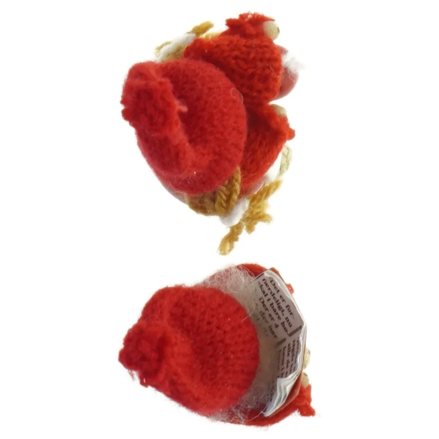 Nissepar med strikhuer (str. H. 8 cm)