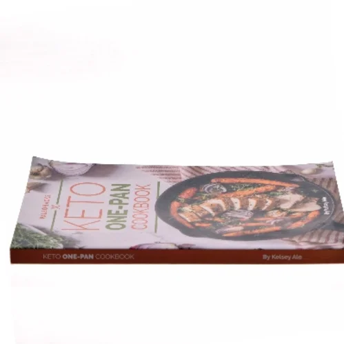 Keto One-Pan Cookbook af Kelsey Ale (Bog)