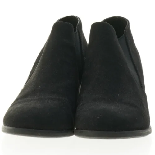 Sorte ankelstøvler fra Graceland (str. 38)