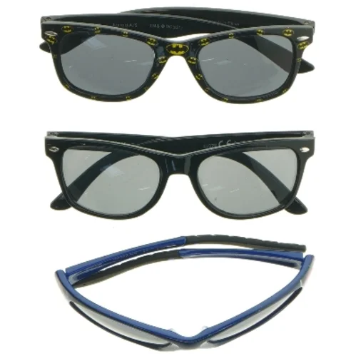 Børnesolbriller Batman og Spiderman tema fra Batman, Marvel (str. 12-13. cm)