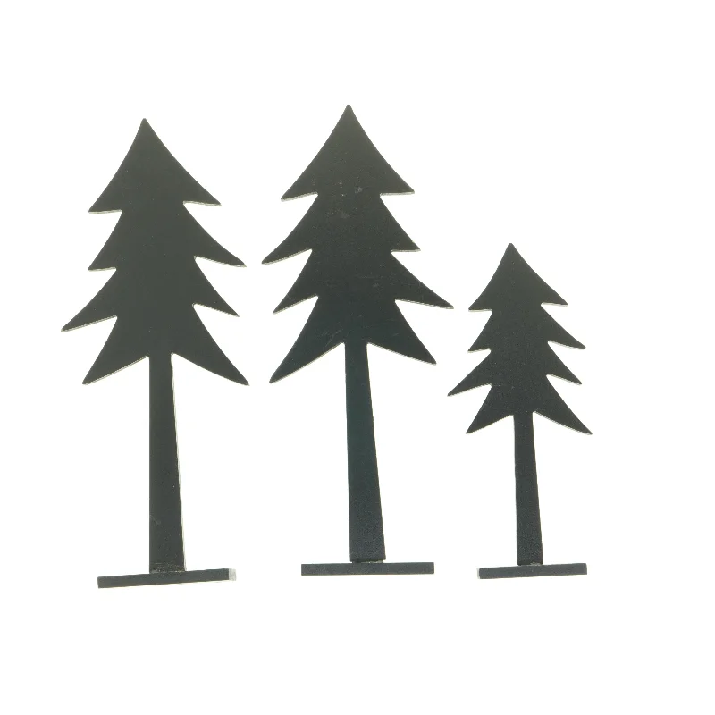 Sorte træ juletræsfigurer (str. 36 x 15 x 5 cm og 26 x 11 x 5 cm)