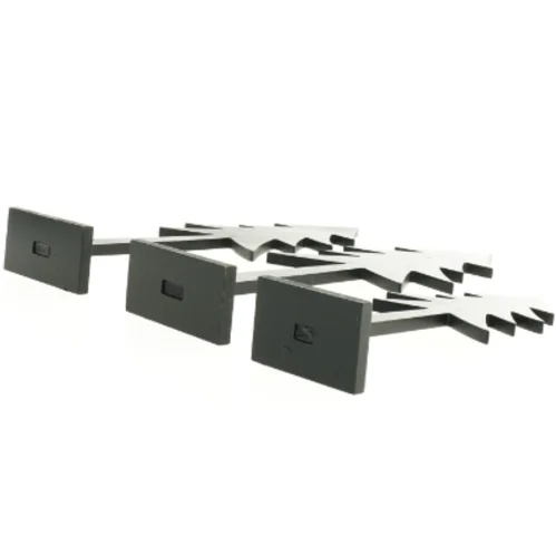 Sorte træ juletræsfigurer (str. 36 x 15 x 5 cm og 26 x 11 x 5 cm)