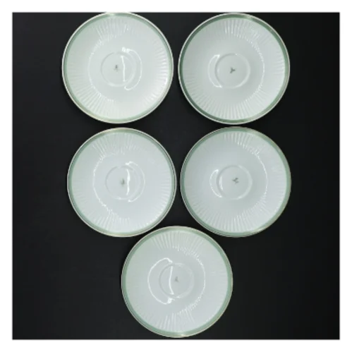 Grøn Melodi Porcelænskopper og -underkopper Grøn Melodi  fra Royal Copenhagen (str. Ø. 14 cm. ø. 8 cm)