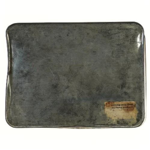 Vintage dåse med broderet design (str. 24x18x10 cm)