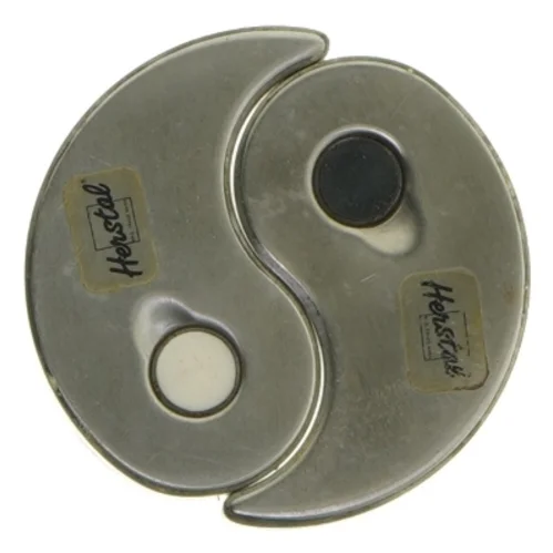 yin og yang fra Herstal (str. 2 styk. 8 cm)